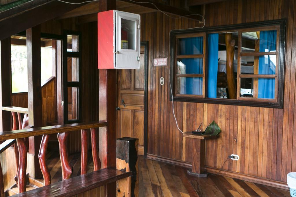 Hotel La Isla Inn Puerto Viejo de Talamanca Εξωτερικό φωτογραφία