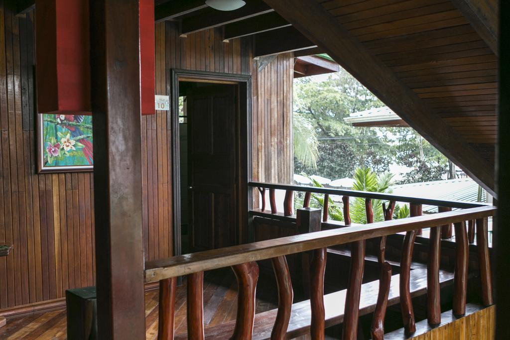 Hotel La Isla Inn Puerto Viejo de Talamanca Εξωτερικό φωτογραφία