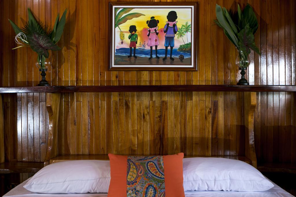 Hotel La Isla Inn Puerto Viejo de Talamanca Εξωτερικό φωτογραφία