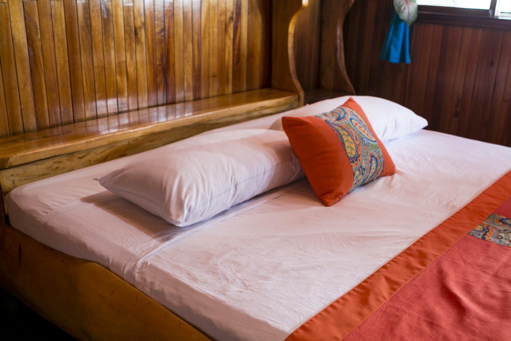 Hotel La Isla Inn Puerto Viejo de Talamanca Εξωτερικό φωτογραφία
