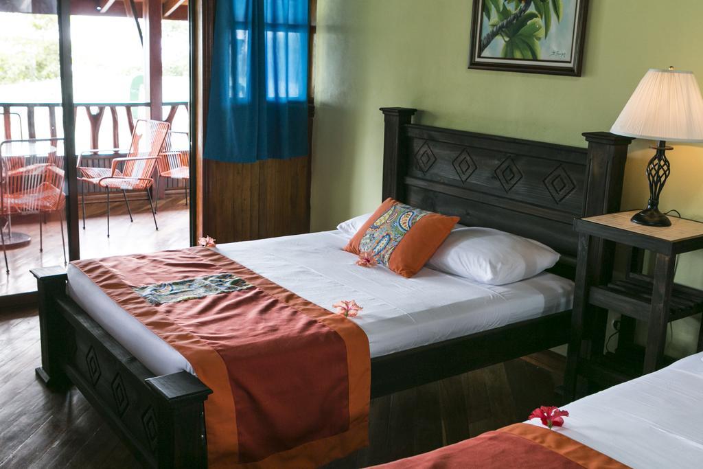 Hotel La Isla Inn Puerto Viejo de Talamanca Εξωτερικό φωτογραφία